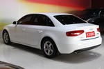 奥迪A4L2013款35 TFSI 自动标准型