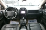 Jeep指南者2010款2.4L 运动版