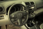 丰田RAV42009款2.4L 自动 豪华版