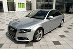 奥迪A4L2009款2.0TFSI 标准型