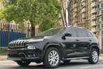 Jeep自由光2017款2.4L 专业版智能包