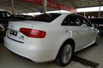 奥迪A4L2015款35 TFSI 自动舒适型