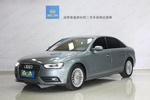 奥迪A4L2012款2.0TFSI 标准型