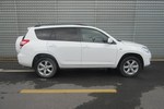 丰田RAV42011款2.0L 自动豪华版