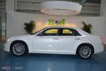 克莱斯勒3002013款300C 3.6L 尊崇版