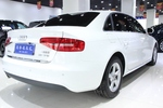 奥迪A4L2013款35 TFSI(2.0T)自动舒适型