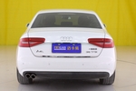 奥迪A4L2015款35 TFSI 自动标准型