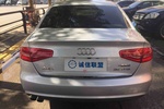 奥迪A4L2013款35 TFSI 自动标准型