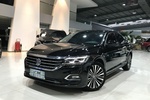 大众帕萨特2019款330TSI 尊贵版