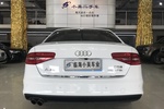 奥迪A4L2016款35 TFSI 典藏版 S line舒适型