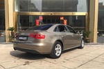 奥迪A4L2013款35 TFSI 自动舒适型