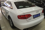 奥迪A4L2010款2.0TFSI 标准型