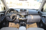 丰田RAV42011款2.4L 自动四驱至臻导航版 