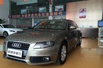 奥迪A4L2011款2.0TFSI 标准型