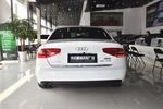 奥迪A4L2015款35 TFSI 自动舒适型