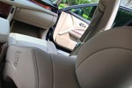 丰田皇冠2012款2.5L Royal Saloon尊贵版 