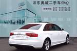 奥迪A4L2015款35 TFSI 自动标准型