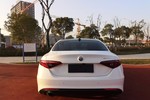 阿尔法罗密欧Giulia2017款2.0T 200HP 豪华版