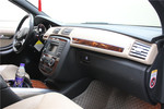奔驰R级2011款R300L 商务型 点击看大图