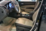 克莱斯勒3002013款300C 3.6L 尊崇版