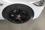 捷豹XE2015款2.0T 240PS R-SPORT