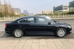 大众帕萨特2014款1.8TSI DSG尊荣版