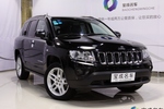 Jeep指南者2013款2.4L 四驱炫黑导航版