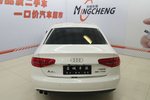 奥迪A4L2013款35 TFSI 自动舒适型