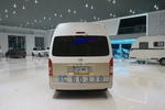 丰田HIACE2011款2.7L 自动豪华版13座