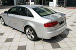 奥迪A4L2009款2.0TFSI 标准型