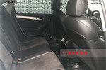 奥迪A4L2010款2.0TFSI 运动型