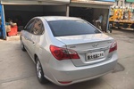 现代悦动2011款1.6L 手动舒适型