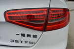 奥迪A4L2013款35 TFSI(2.0T)自动标准型