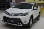 丰田RAV42015款2.0L CVT四驱风尚版