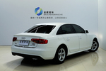 奥迪A4L2013款35 TFSI 自动标准型