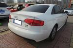 奥迪A4L2010款2.0TFSI 标准型