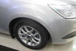 福特福克斯三厢2011款1.8L 手动舒适型
