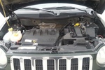 Jeep指南者2010款2.4L 限量版