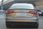 奥迪A4L2013款40 TFSI quattro个性运动型