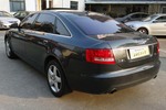 奥迪A6L2005款3.0L quattro® 无级手动一体领先尊亨型