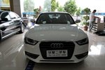 奥迪A4L2013款35 TFSI 自动豪华型