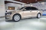 大众帕萨特2014款1.8TSI DSG 尊荣版