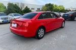 奥迪A4L2011款2.0TFSI 标准型