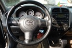 丰田RAV42005款2.0 标准型 自动四驱