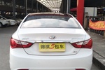 现代索纳塔八2015款经典 2.4L 自动领先版 国IV