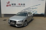 奥迪A4L2011款2.0TFSI 运动型