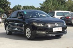 大众帕萨特2013款1.8TSI DSG尊荣版