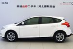 福特福克斯两厢2015款1.6L 自动风尚型