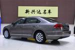 大众帕萨特2011款1.8TSI DSG尊荣版