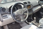 丰田RAV42009款2.4L 自动 豪华导航版